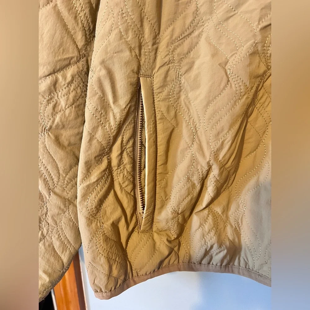 Fabletics Switch Loft Quilted Full Zip Reversible Jacket Tan‎ Brown Size Large